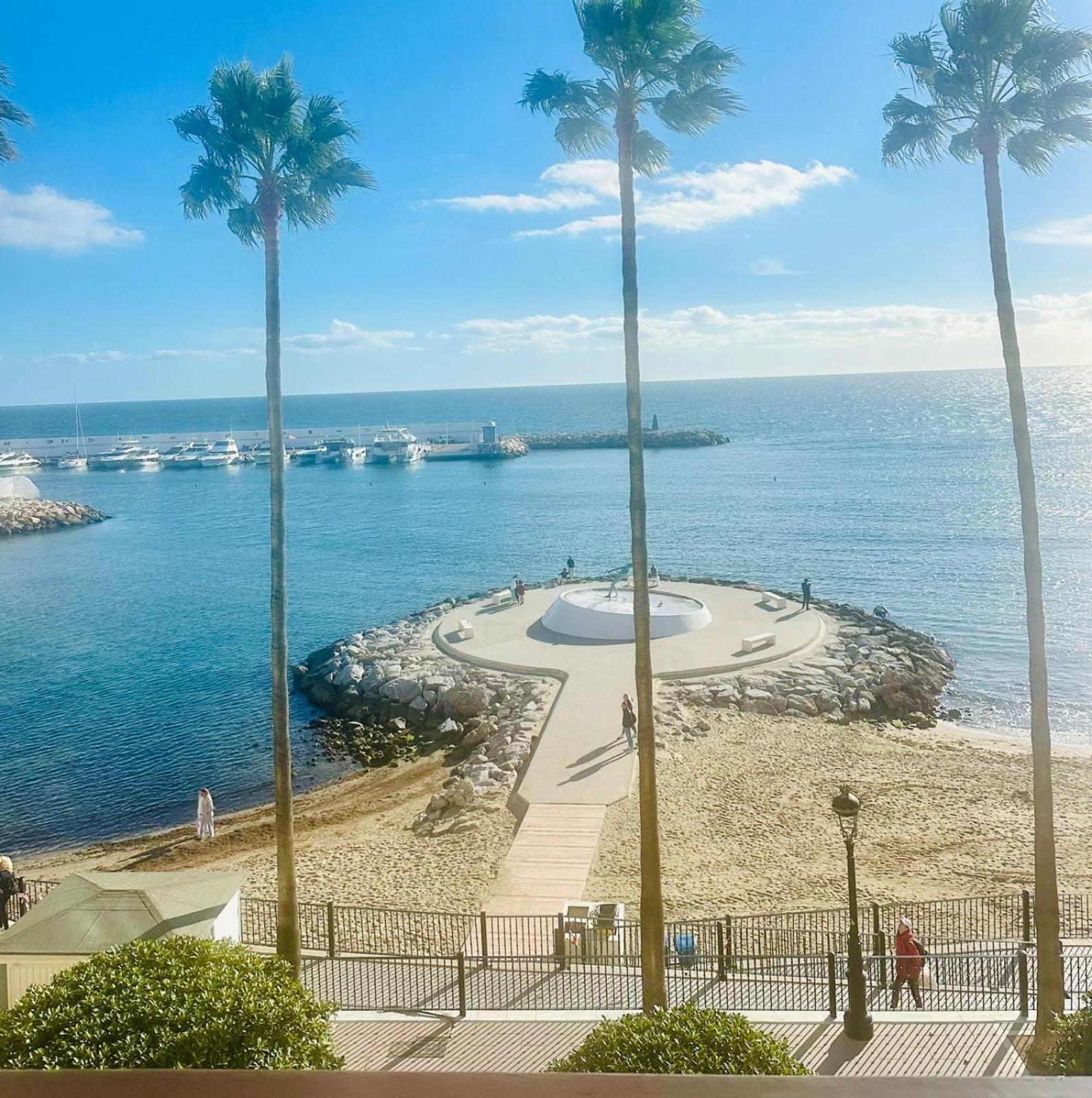 Beachfront Apartment Marbella Exteriör bild
