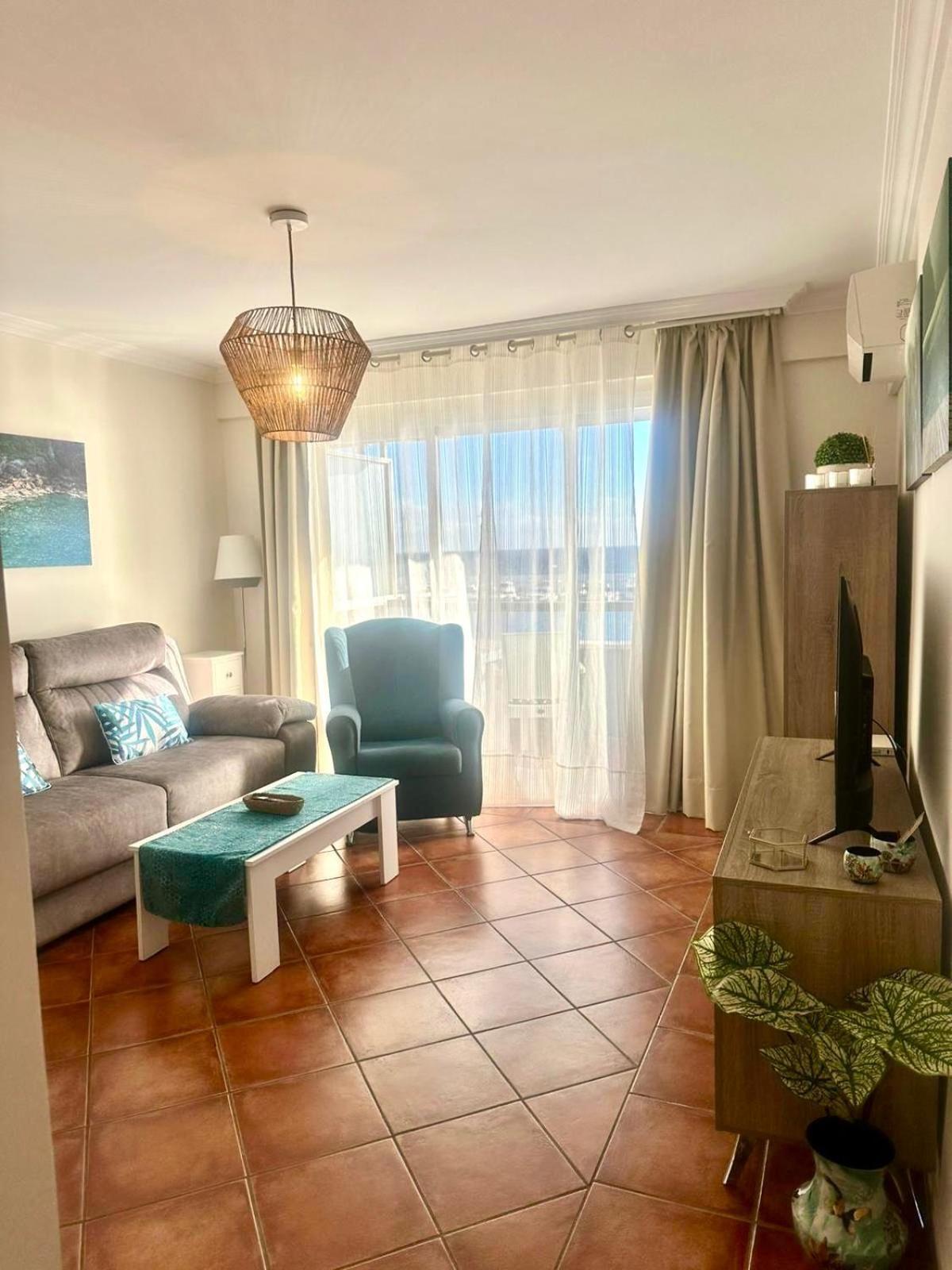 Beachfront Apartment Marbella Exteriör bild