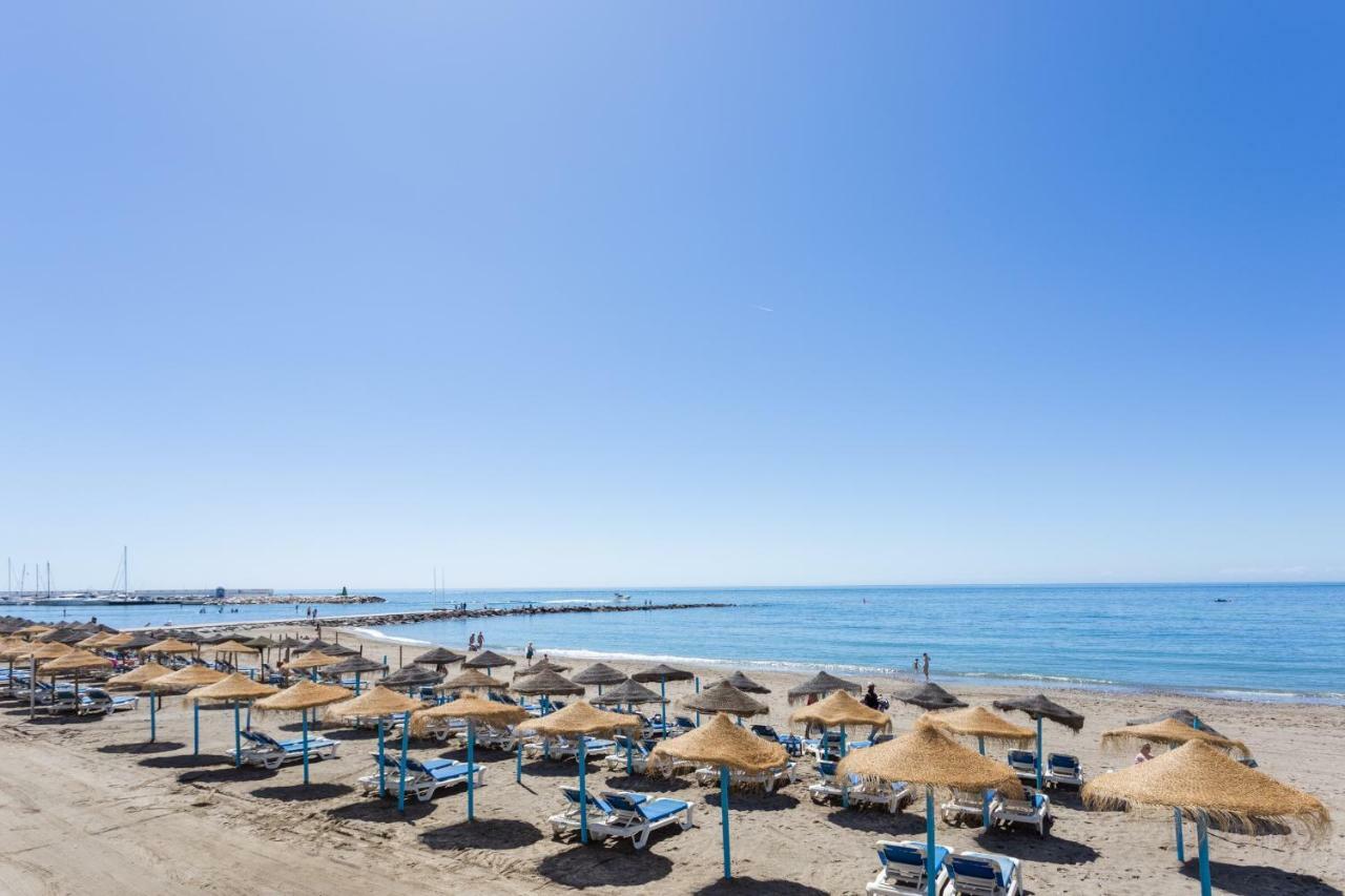 Beachfront Apartment Marbella Exteriör bild